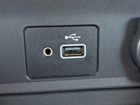 Certified 2025 Nissan Sentra S FWD image 21