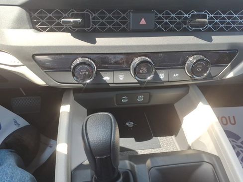 New 2026 Honda Accord LX image 13