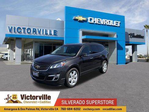 Used 2017 Chevrolet Traverse LT w/ Style and Technology Package AWD/4WD image 1
