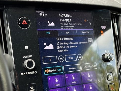 Used 2022 Subaru Outback Wilderness image 21