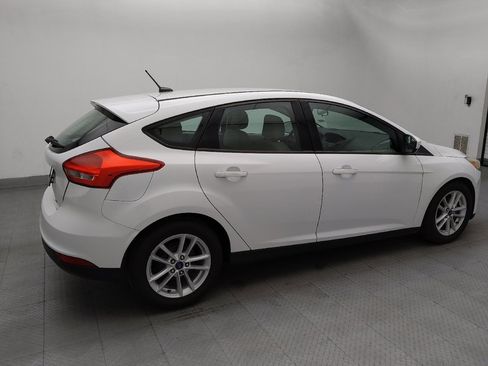 Used 2018 Ford Focus SE FWD image 10