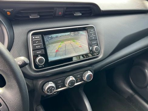 Used 2024 Nissan Kicks S FWD image 22