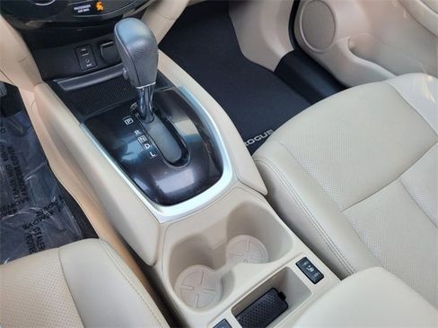 Used 2016 Nissan Rogue SL w/ SL Premium Package image 26