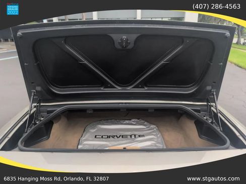 Used 2000 Chevrolet Corvette Convertible w/ Memory Pkg RWD image 20