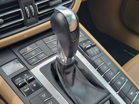 Used 2020 Porsche Macan S AWD/4WD image 34