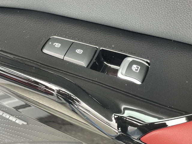 Certified 2026 Kia K5 GT-Line w/ GT-Line Premium Package FWD image 18