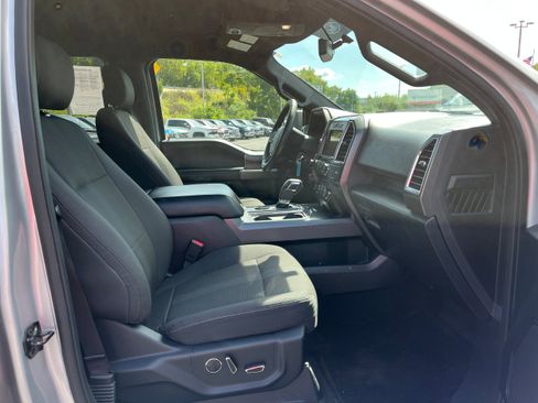 Used 2016 Ford F150 XLT w/ Equipment Group 302A Luxury AWD/4WD image 6