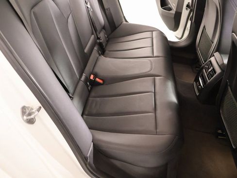 Used 2021 BMW 330e w/ Convenience Package image 15