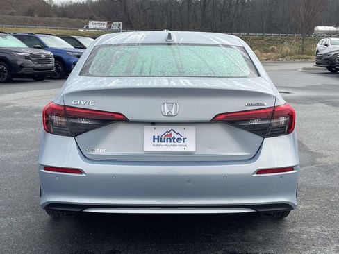 Used 2023 Honda Civic Touring image 28