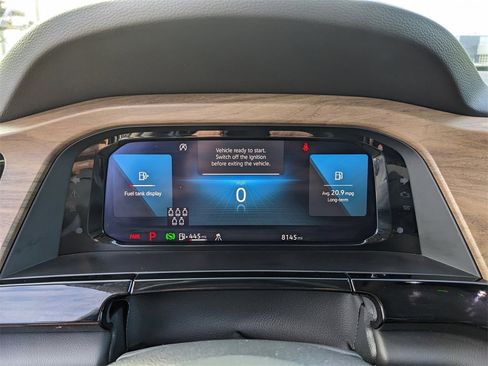 Certified 2024 Volkswagen Atlas SE image 31