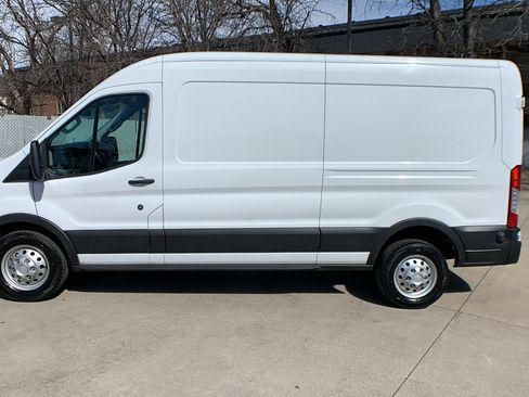 Used 2024 Ford Transit 250 148 Medium Roof Extended AWD image 2