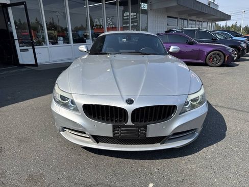 Used 2009 BMW Z4 sDrive35i RWD image 9