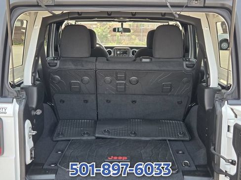 Used 2021 Jeep Wrangler Unlimited Sahara w/ Safety Group AWD/4WD image 13