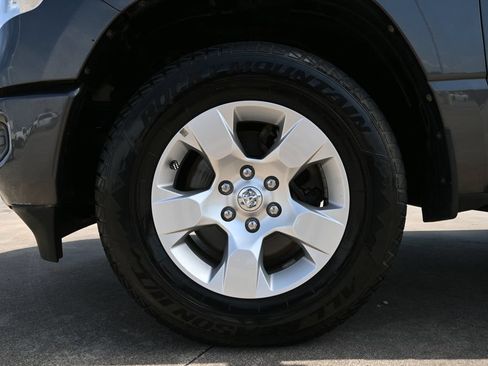 Used 2022 RAM 1500 Big Horn AWD/4WD image 28