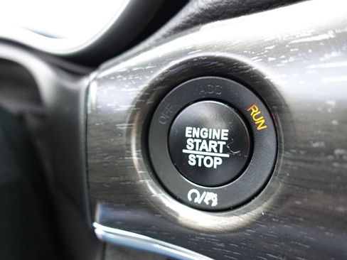 Used 2018 Jeep Grand Cherokee Limited AWD/4WD image 51