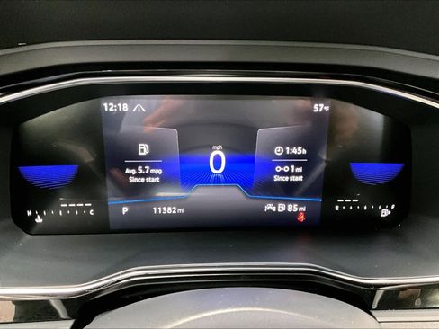 Used 2024 Volkswagen Jetta SE FWD image 22