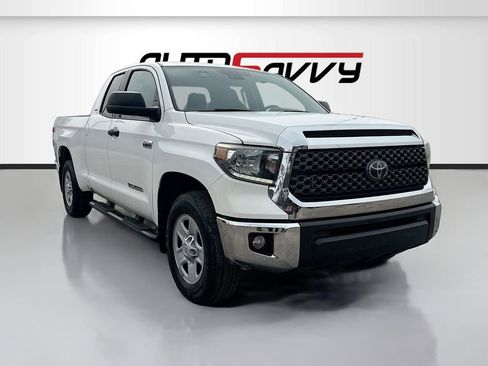 Used 2020 Toyota Tundra SR5 w/ SR5 Upgrade Package RWD image 1