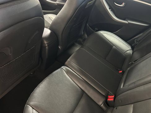 Used 2016 Hyundai Elantra GT w/ Option Group 03 FWD image 4