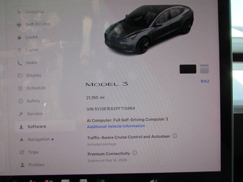 Used 2023 Tesla Model 3 Standard Range RWD image 26