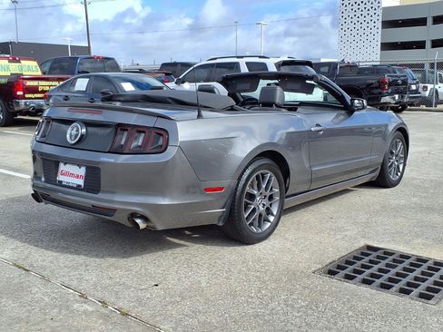 Used 2013 Ford Mustang Premium RWD image 24