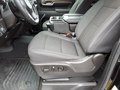 Used 2025 Chevrolet Silverado 1500 LT image 14