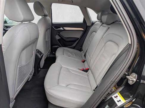 Used 2016 Audi Q3 2.0T Prestige image 15