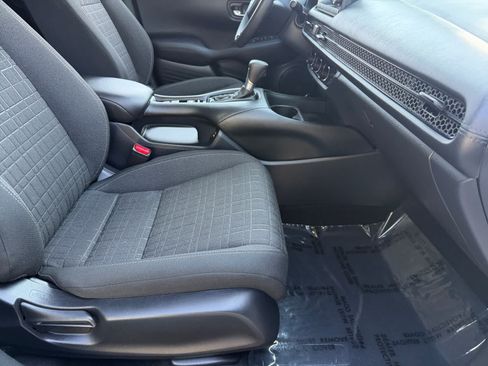 Used 2024 Honda HR-V LX image 20