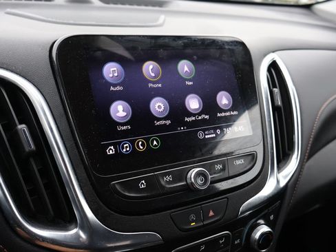 Used 2023 Chevrolet Equinox Premier AWD/4WD image 24