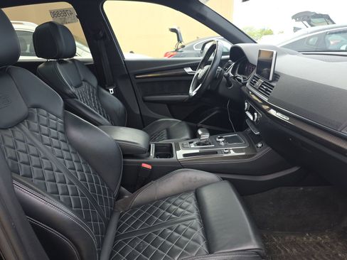 Used 2018 Audi SQ5 Premium Plus w/ S Sport Package AWD/4WD image 10