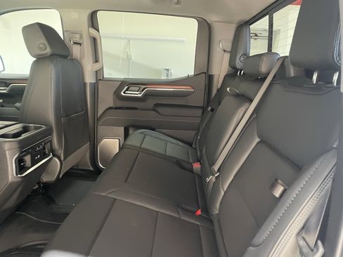 New 2026 GMC Sierra 1500 Denali image 9