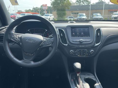 Used 2024 Chevrolet Equinox RS FWD image 12