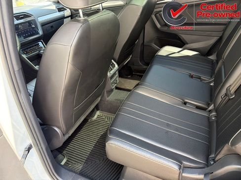Used 2022 Volkswagen Tiguan SE R-Line FWD image 40