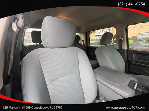 Used 2017 RAM 2500 Tradesman w/ Chrome Appearance Group AWD/4WD image 42