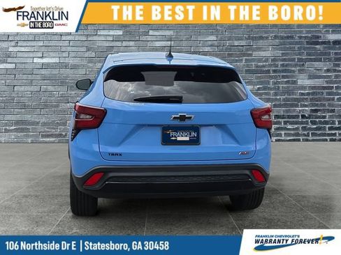Used 2024 Chevrolet Trax RS w/ Driver Confidence Package FWD image 4
