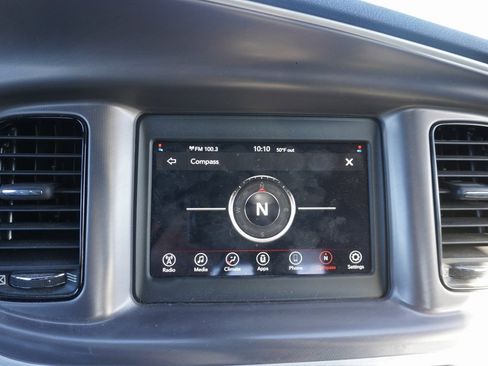 Used 2019 Dodge Charger SXT w/ Blacktop Package image 10