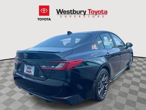 Certified 2025 Toyota Camry SE w/ Convenience Package AWD/4WD image 6