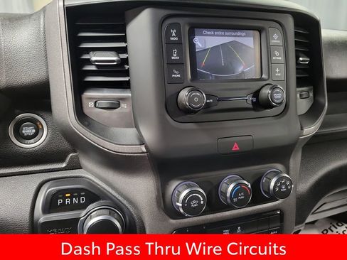 Used 2021 RAM 3500 Tradesman w/ Chrome Appearance Group image 15