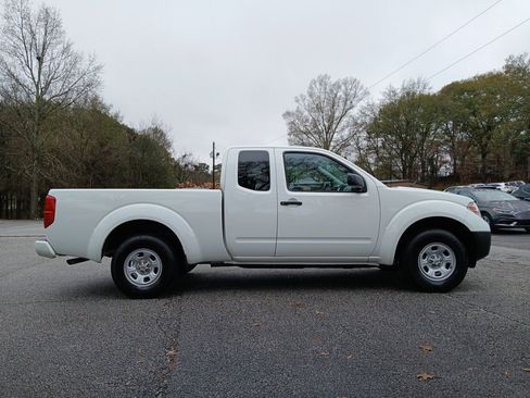 Used 2019 Nissan Frontier S image 5