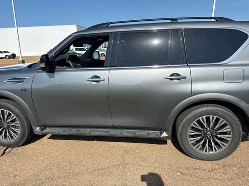 Used 2021 Nissan Armada SL w/ Midnight Edition Package RWD image 8