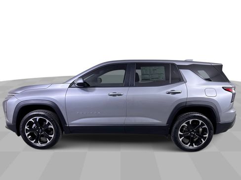 New 2026 Chevrolet Equinox LT w/ LPO, Floor Liner Package image 40