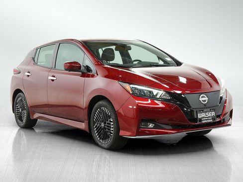 Used 2024 Nissan Leaf SV Plus FWD image 7