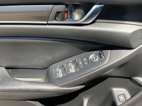 Used 2020 Honda Accord Sport image 15