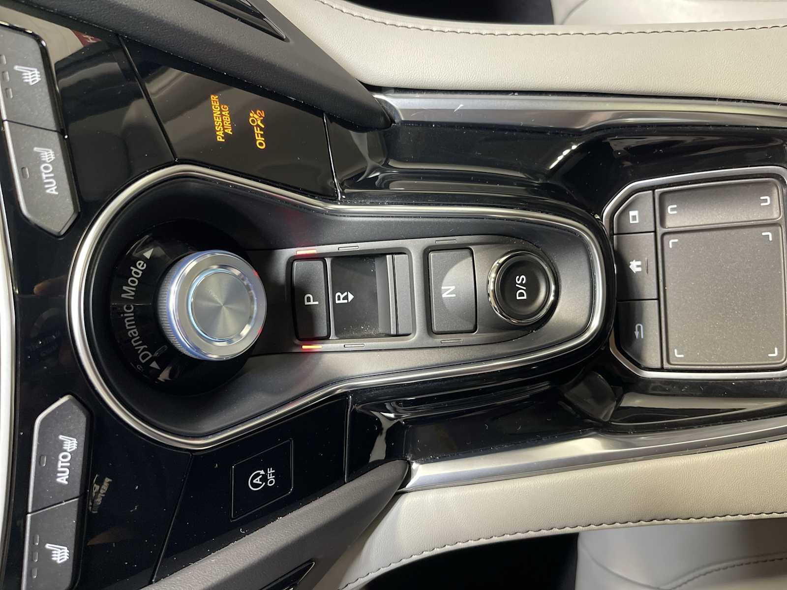 Used 2023 Acura RDX w/ Technology Package AWD/4WD image 17