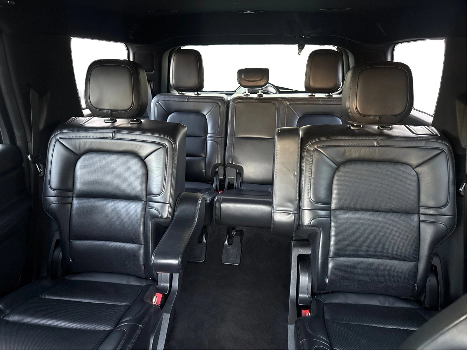 Used 2021 Lincoln Navigator Reserve AWD/4WD image 15