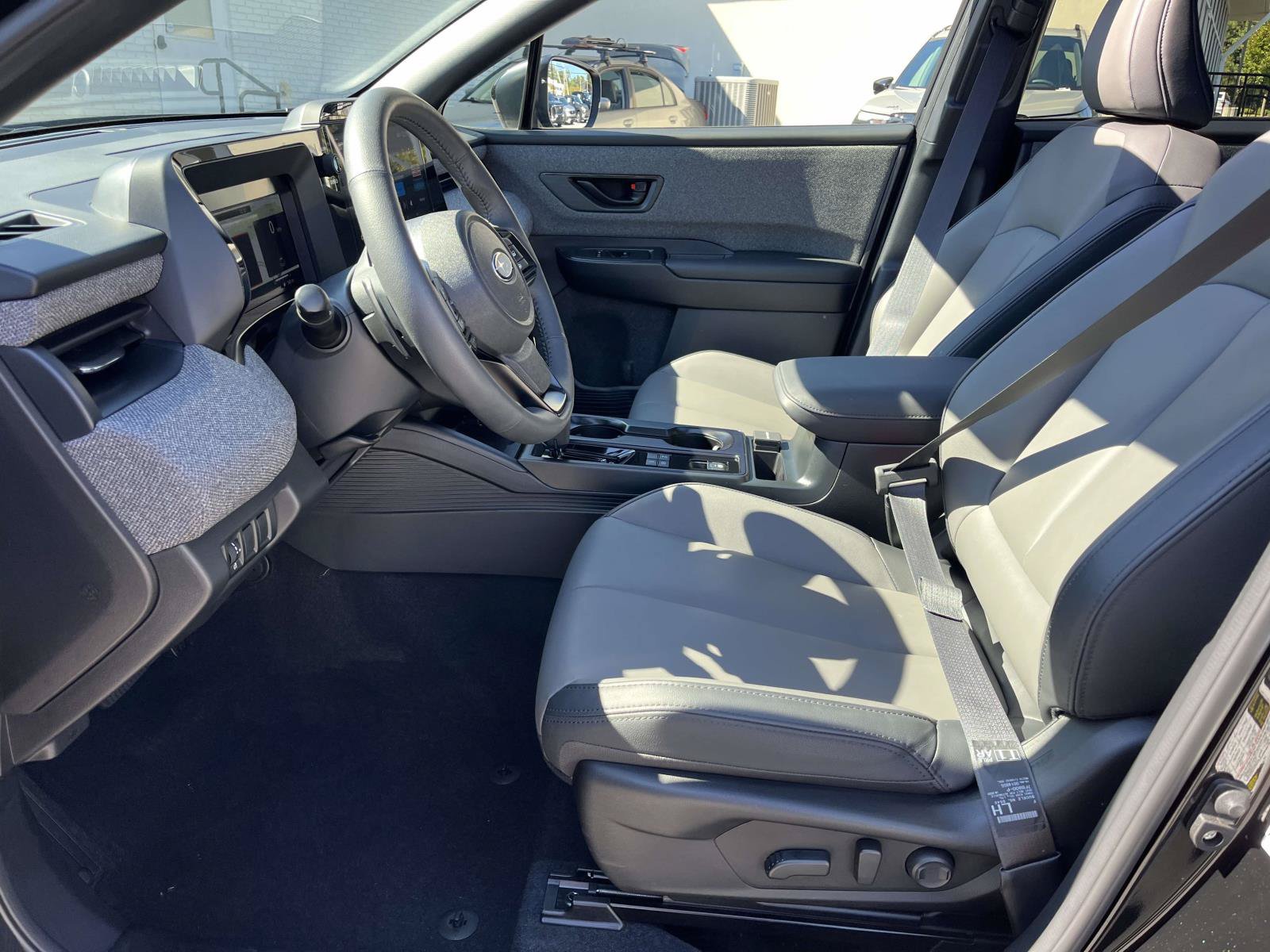 Used 2026 Subaru Outback Premium w/ Premium/Limited Package 2 AWD/4WD image 14