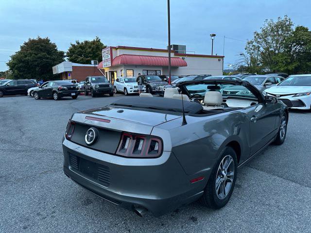 Used 2014 Ford Mustang Premium RWD image 5
