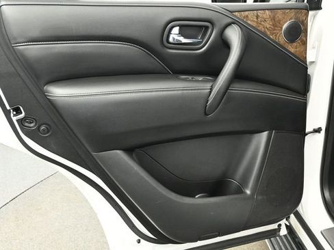 Used 2021 INFINITI QX80 Premium Select w/ Cargo Package image 14