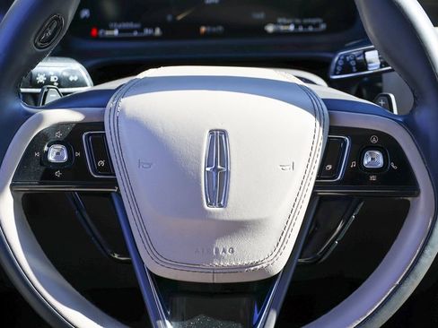 Used 2020 Lincoln Aviator Reserve w/ Elements Package Plus RWD image 9