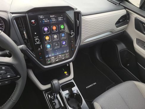 Used 2026 Subaru Forester Premium AWD/4WD image 22