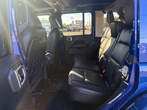 Used 2020 Jeep Wrangler Unlimited Rubicon AWD/4WD image 11